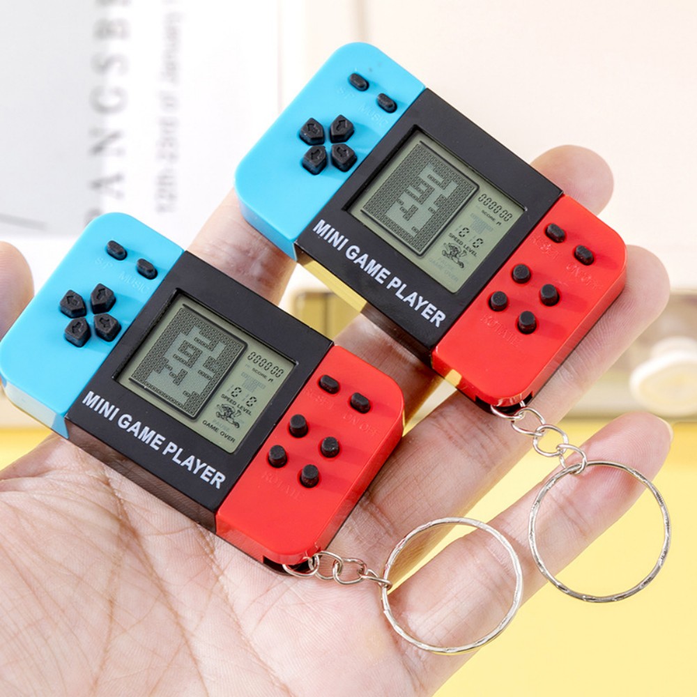 سلسلة مفاتيح على شكل وحدة تحكم - مراجعة Gaming Console Keychain وسعره